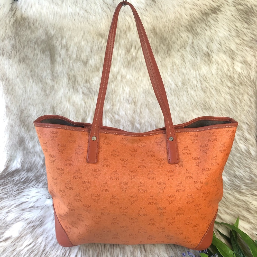 MCM Tote Bag - Picture 2 of 16